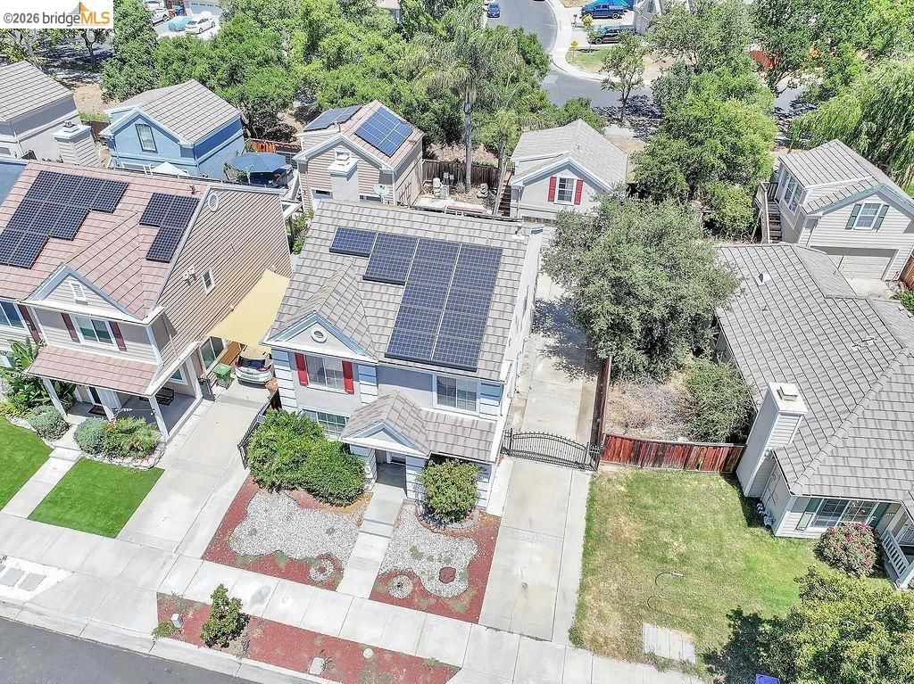 Image 3 of property listing at 1091 Claremont Drive, Brentwood, CA 94513