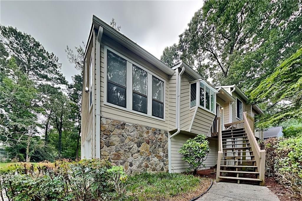 5142 Manitou Way, Stone Mountain, GA 30087