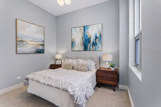 20 N Carpenter Street 4N, Chicago, IL 60607