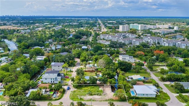3439 Canal ST, Naples, FL 34112