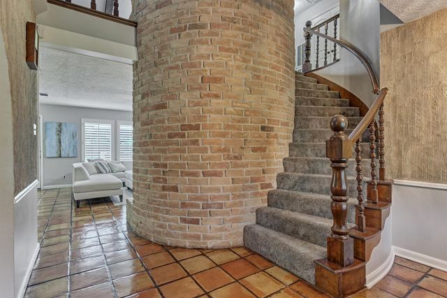 6506 Fawnwood Drive, Spring, TX 77389