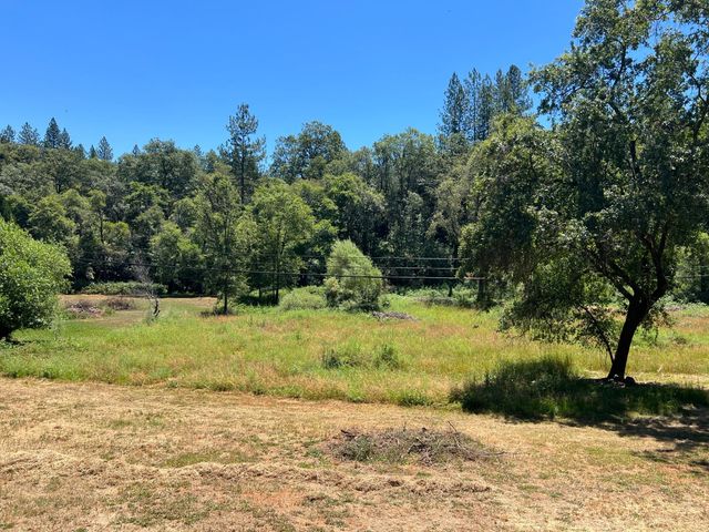 4895 Marshall Rd, Garden Valley, CA 95633