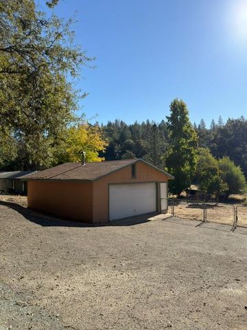 4895 Marshall Rd, Garden Valley, CA 95633