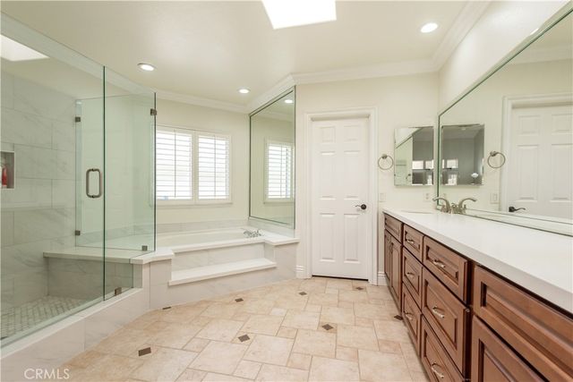 9 Avenida Daroca, Coto De Caza, CA 92679