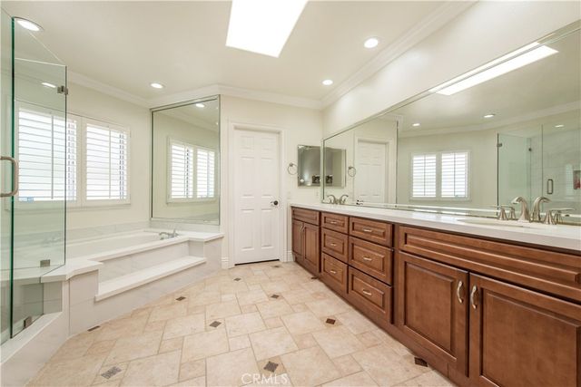 9 Avenida Daroca, Coto De Caza, CA 92679
