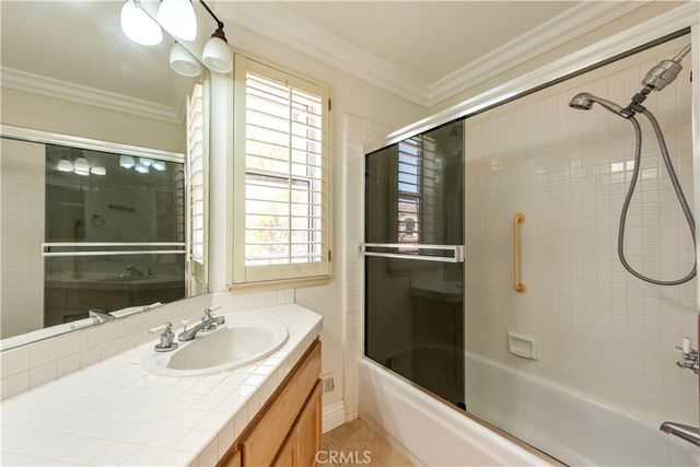 9 Avenida Daroca, Coto De Caza, CA 92679