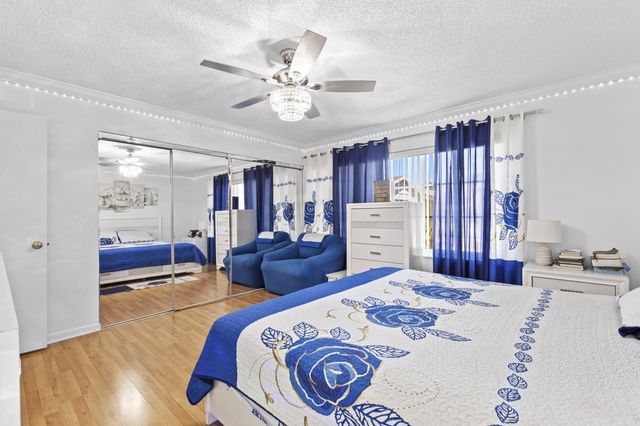 218 Foxtail Drive B, Greenacres, FL 33415