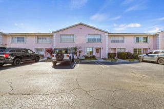 218 Foxtail Drive B, Greenacres, FL 33415