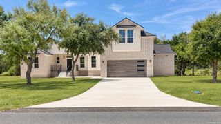 7008 CIRCLE OAK DR, Bulverde, TX 78163