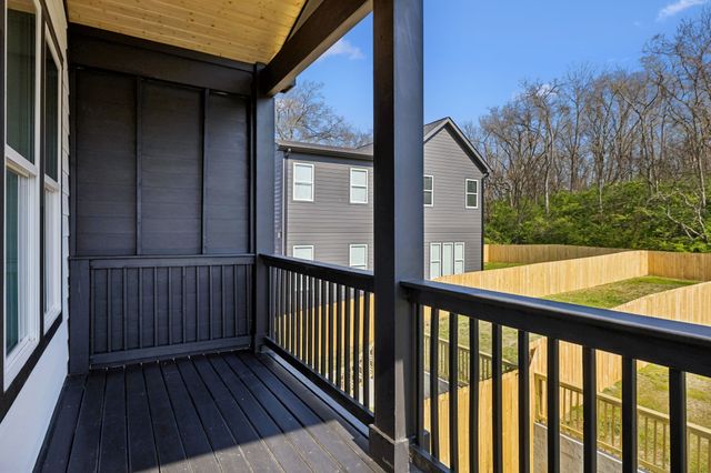 3224A Curtis St, Nashville, TN 37218