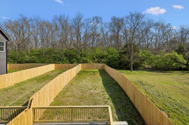 3224A Curtis St, Nashville, TN 37218