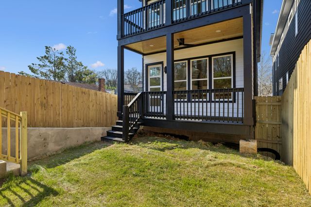 3224A Curtis St, Nashville, TN 37218