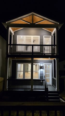 3224A Curtis St, Nashville, TN 37218