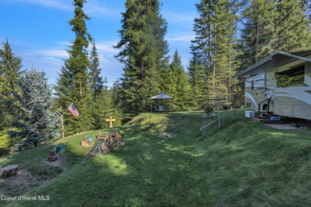 783 Cliff View Rd, Harrison, ID 83833