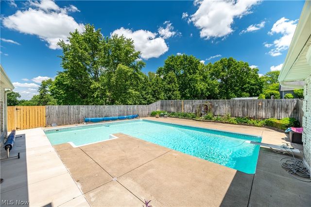 1710 W State Street, Salem, OH 44460