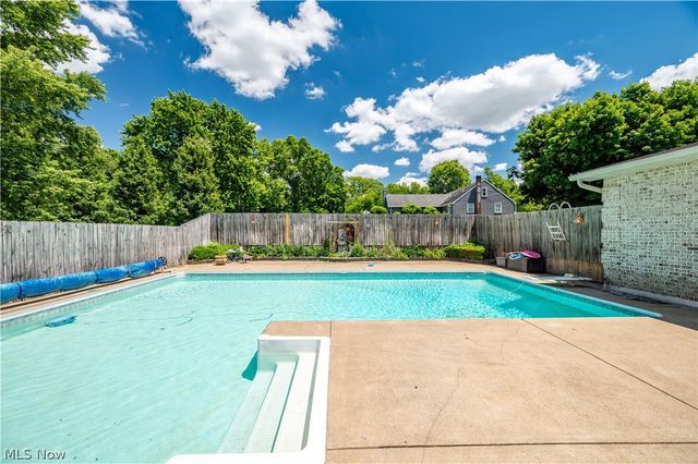 1710 W State Street, Salem, OH 44460