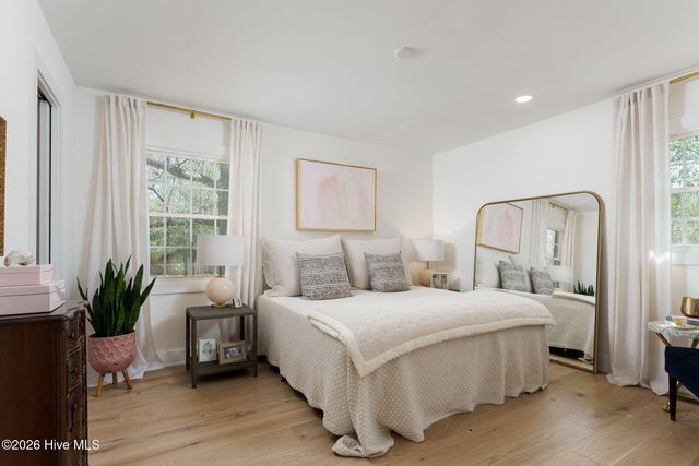 339 Green Meadows Drive, Wilmington, NC 28405