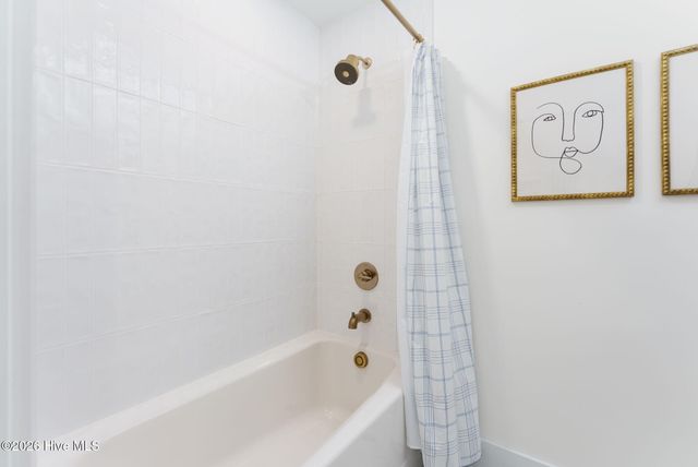 339 Green Meadows Drive, Wilmington, NC 28405