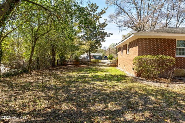 339 Green Meadows Drive, Wilmington, NC 28405