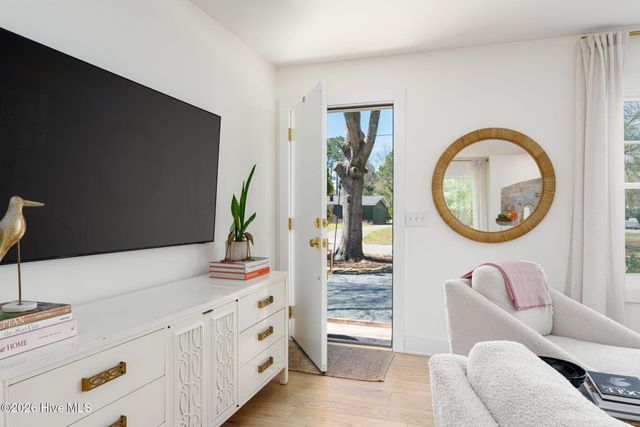 339 Green Meadows Drive, Wilmington, NC 28405