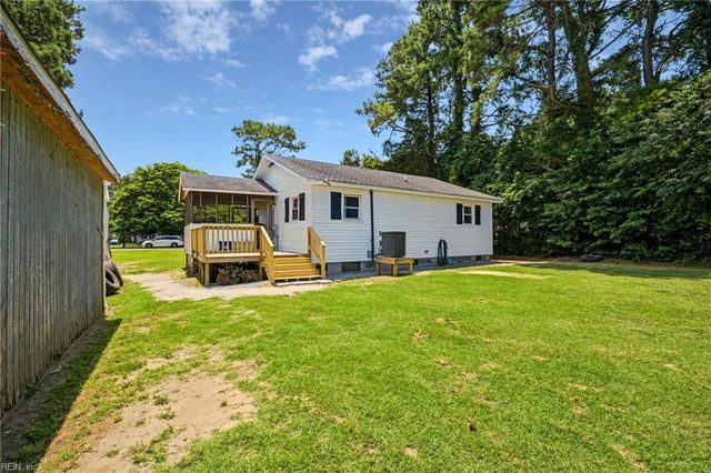 117 Bryan RD, Knotts Island, NC 27950