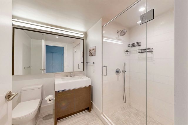 100 Lovejoy Wharf 5Q, Boston, MA 02114