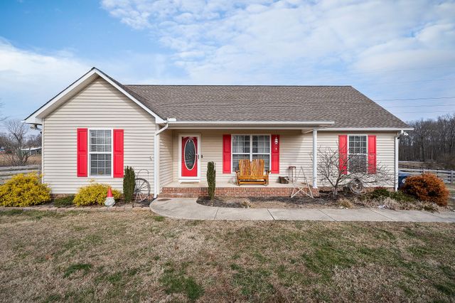 255 Greenwood Dr, Smithville, TN 37166