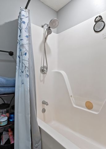 255 Greenwood Dr, Smithville, TN 37166