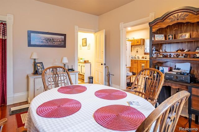 200 S Oak Street, Durand, MI 48429