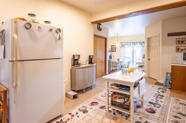 200 S Oak Street, Durand, MI 48429