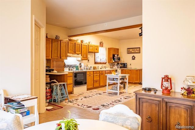 200 S Oak Street, Durand, MI 48429