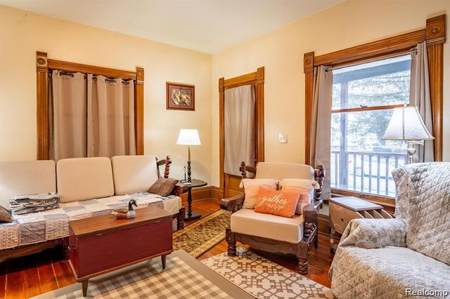 200 S Oak Street, Durand, MI 48429