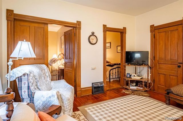 200 S Oak Street, Durand, MI 48429