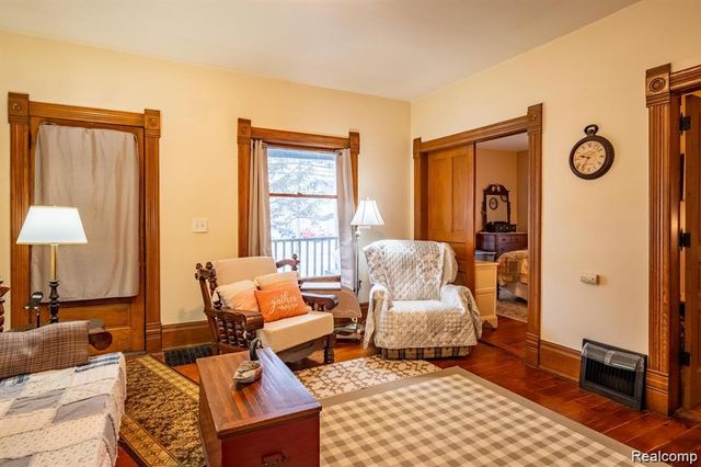 200 S Oak Street, Durand, MI 48429