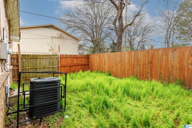 5402 AVENUE D, Fairfield, AL 35064