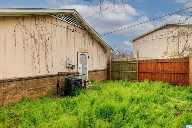 5402 AVENUE D, Fairfield, AL 35064