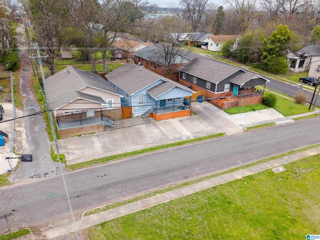 5402 AVENUE D, Fairfield, AL 35064