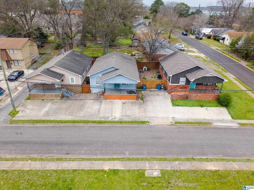 5402 AVENUE D, Fairfield, AL 35064