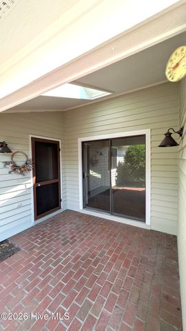 221 Inland Greens Circle, Wilmington, NC 28405
