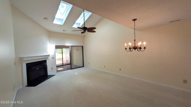 221 Inland Greens Circle, Wilmington, NC 28405