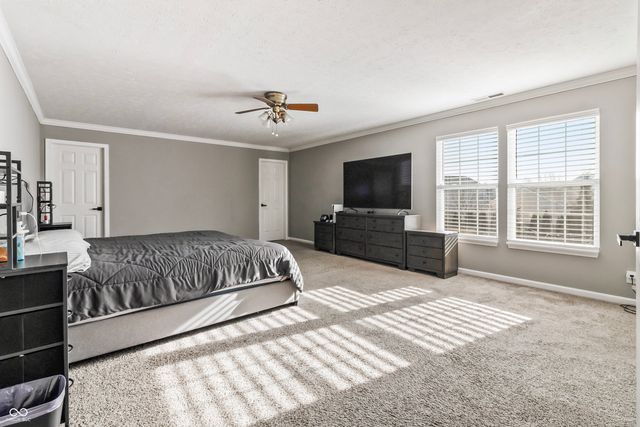 6467 W Deer Crossing Boulevard, Mccordsville, IN 46055