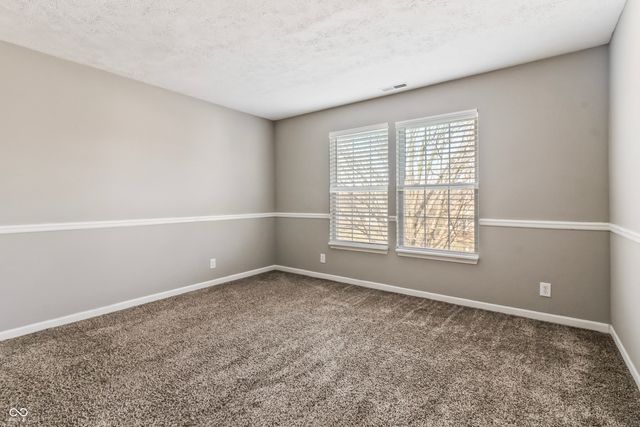 6467 W Deer Crossing Boulevard, Mccordsville, IN 46055