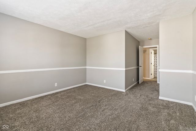 6467 W Deer Crossing Boulevard, Mccordsville, IN 46055