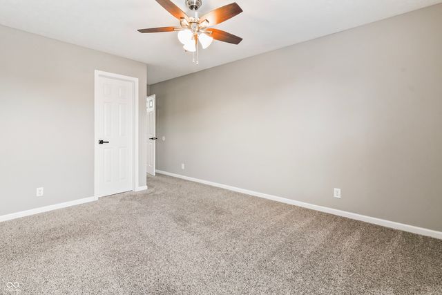 6467 W Deer Crossing Boulevard, Mccordsville, IN 46055