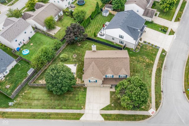 6467 W Deer Crossing Boulevard, Mccordsville, IN 46055