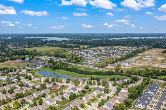 6467 W Deer Crossing Boulevard, Mccordsville, IN 46055