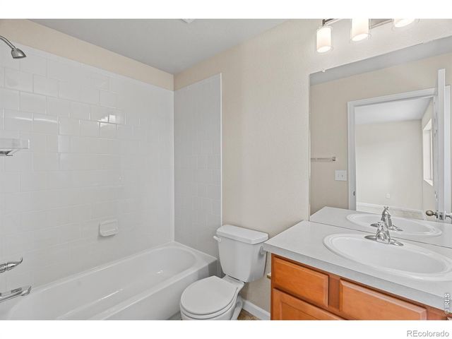 1580 Venice Lane, Longmont, CO 80503