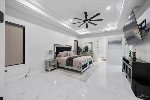 3101 W Brentwood Drive, Edinburg, TX 78539
