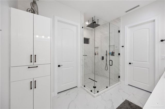 3101 W Brentwood Drive, Edinburg, TX 78539