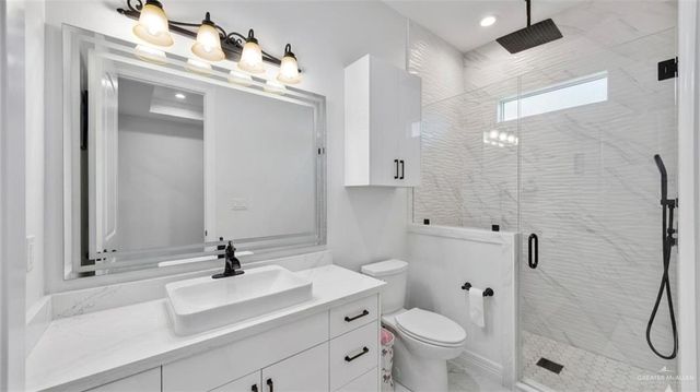 3101 W Brentwood Drive, Edinburg, TX 78539